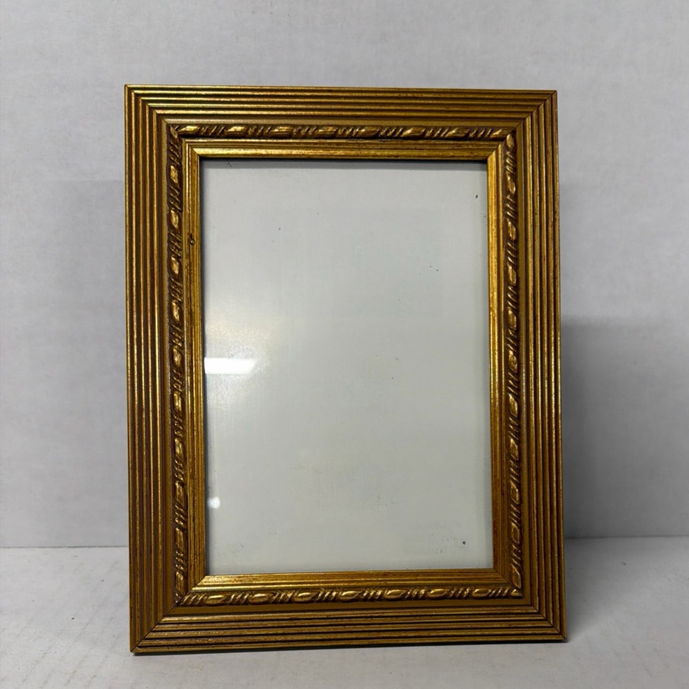 Elegant Wood Gold Picture Frame